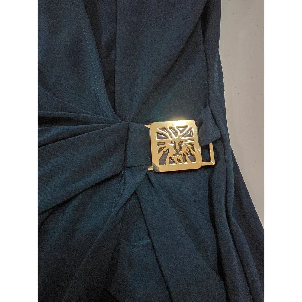 Anne Klein Womens DarkGreen Faux Wrap Sheath Dress Gold Logo Buckle Size 10 - Picture 6 of 7